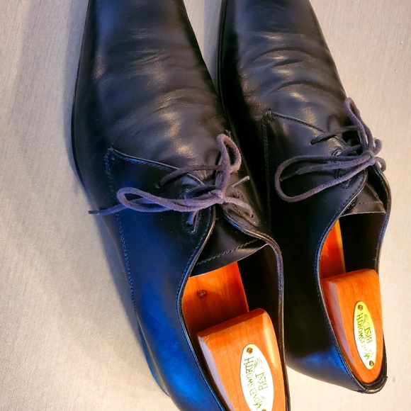 Prada dress shoes - Picture 1 of 4